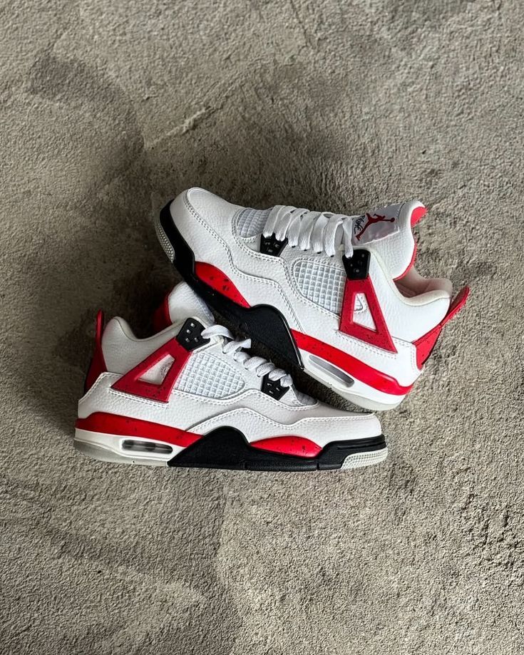AIR JORDAN RETRO 4 FIRE RED UA