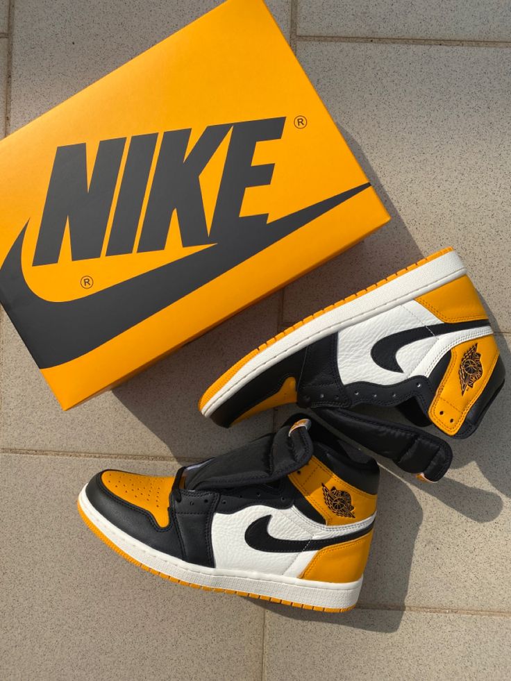AIR JORDAN 1 TAXI UA