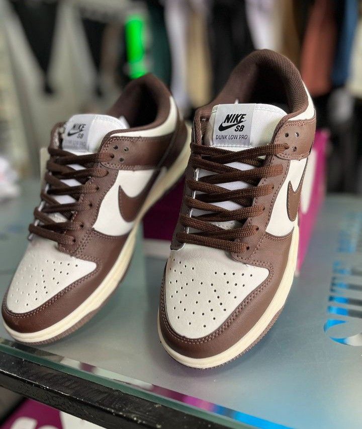 AIR JORDAN 1 CHOCOBAR LOW DUNK UA