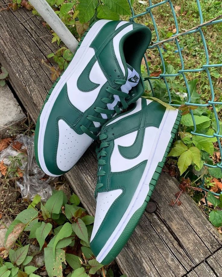 AIR FORCE 1 FOREST GREEN LOW UA