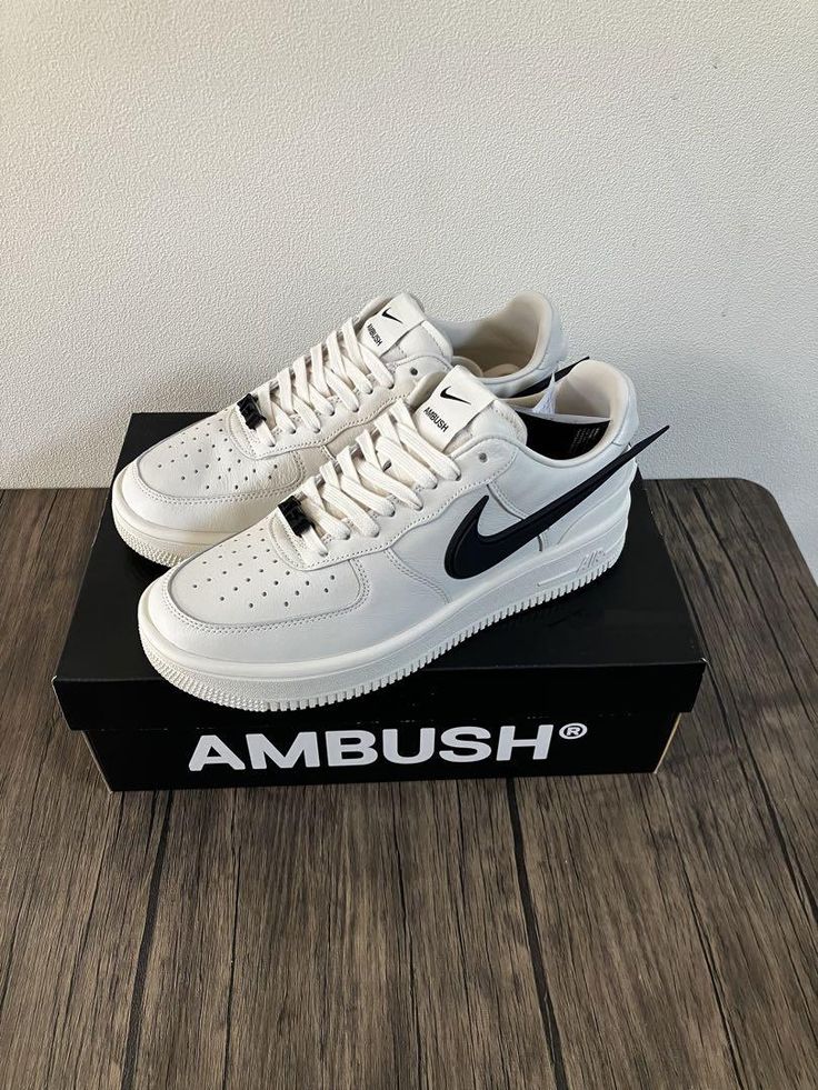 NIKE AIRFORCE 1X AMBUSH UA