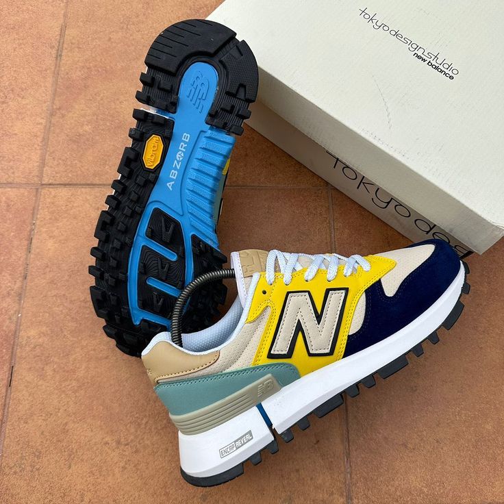 NEW BALANCE RC1300 TOKYO UA