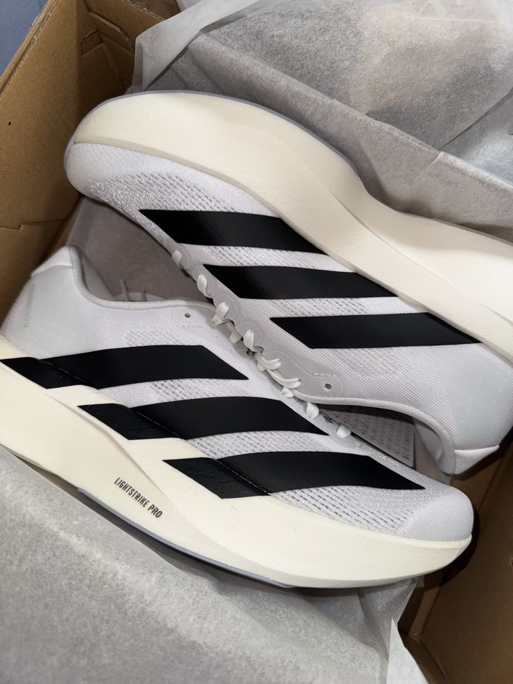 ADIDAS ADIZERO WHITE SPORTS UA