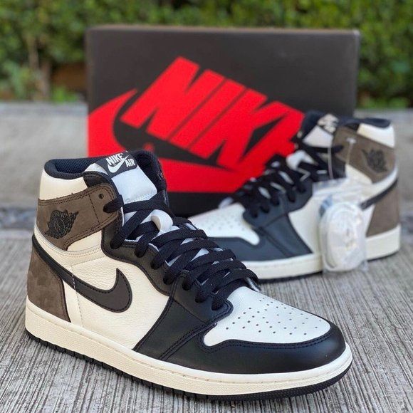 AIR JORDAN 1 HIGH MOCHA UA